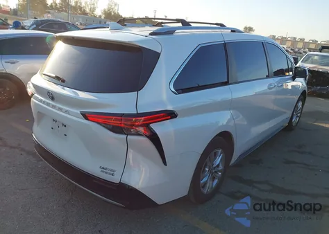 2021 Toyota Sienna Limited from USA, damaged, VIN 5TDZRKEC1MS025276